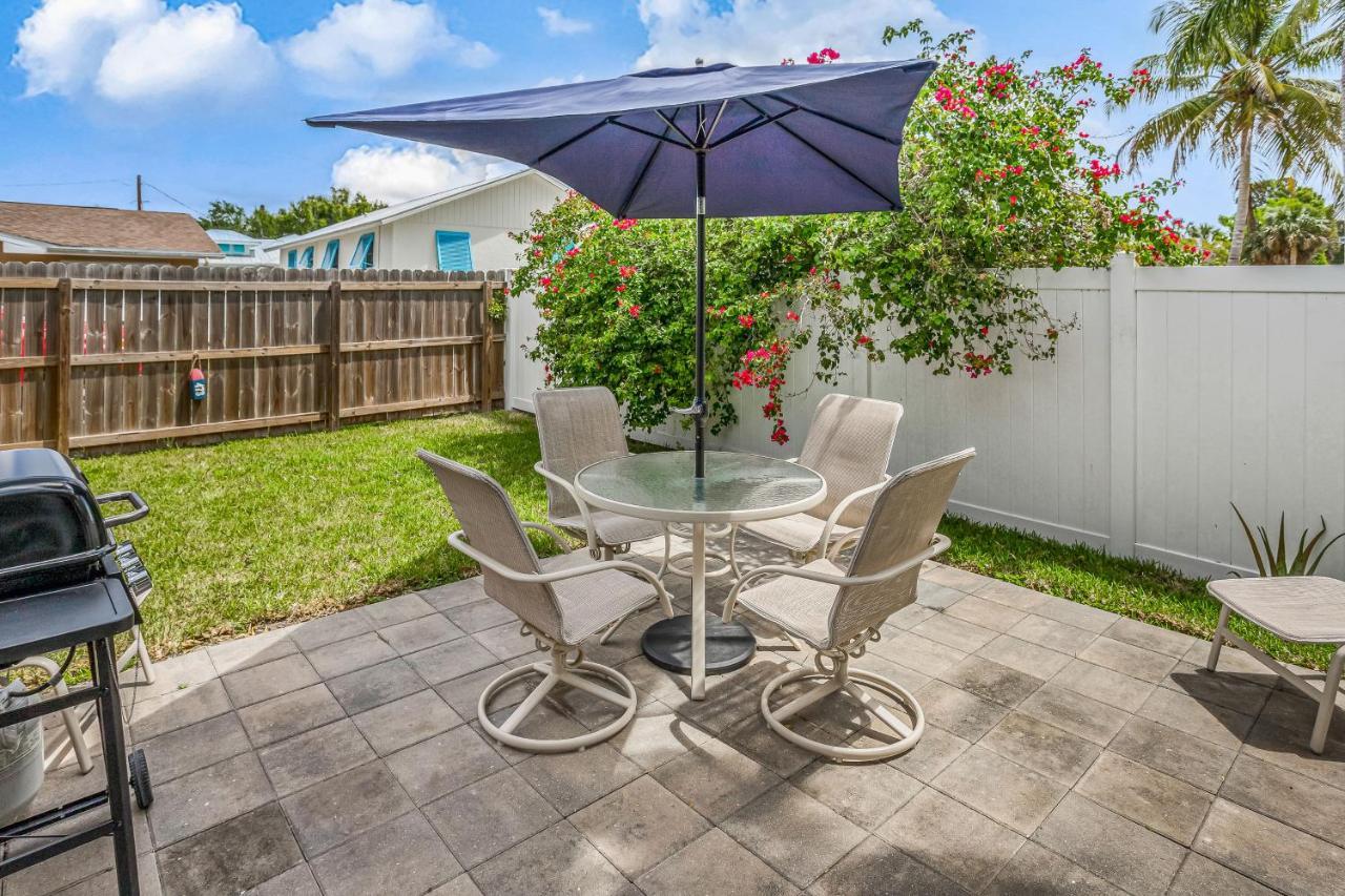 Smugglers Cove Retreat Villa Naples Exterior photo